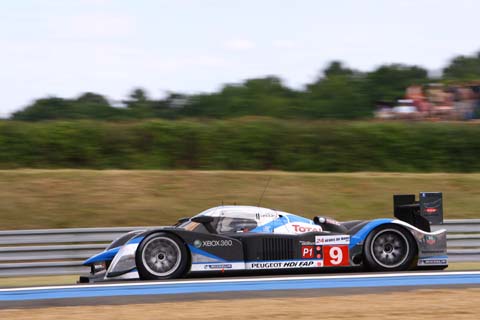le_mans_race_peugeot_9_actie_480